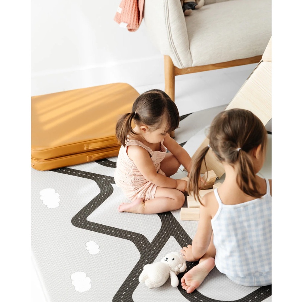 New Ruggish Tan Camel Vegan Leather Folding Play Pad - Picture 3 of 5